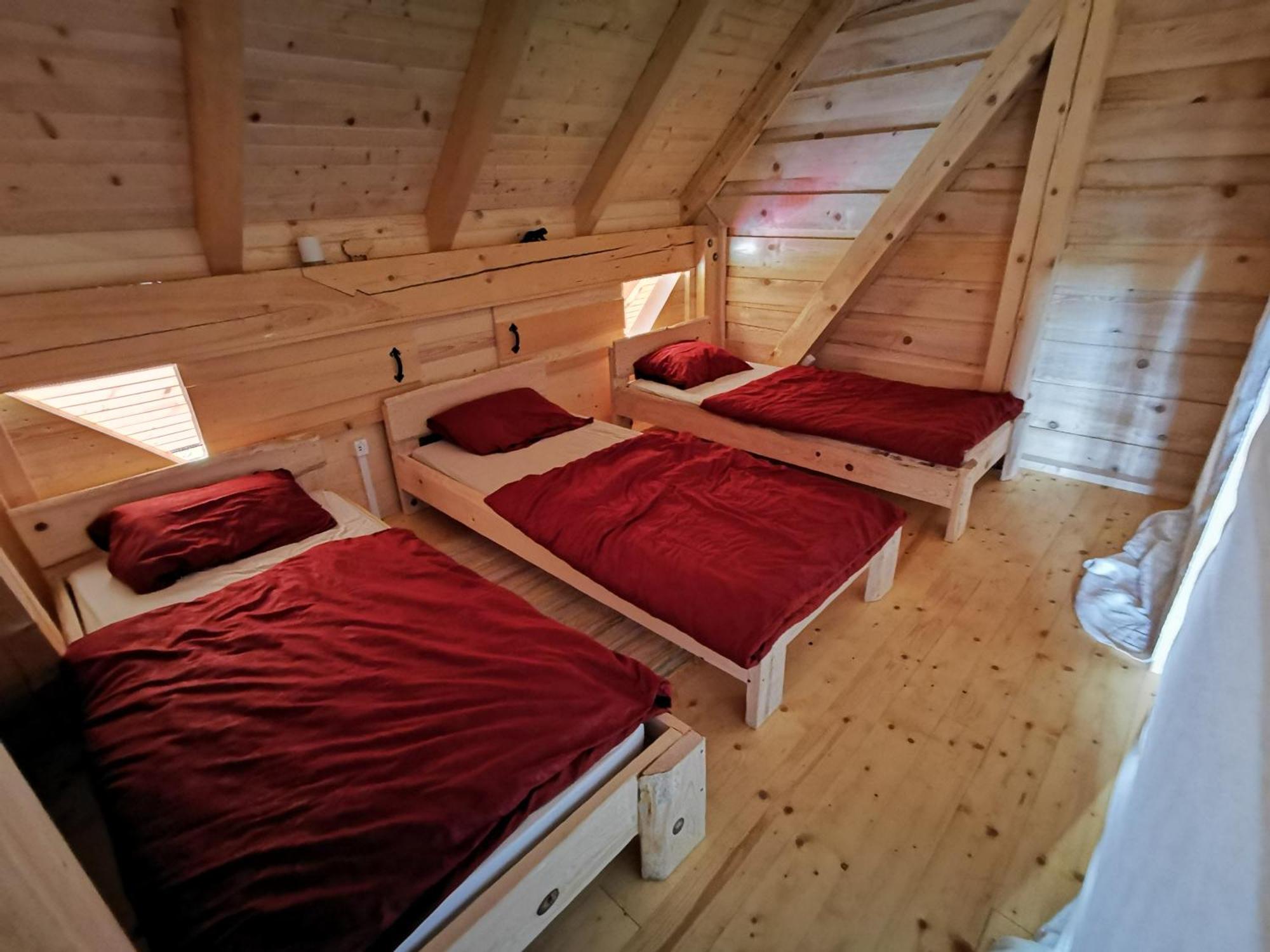 Kamp Beli Gaber Hotel Stari Trg pri Lozu Екстериор снимка